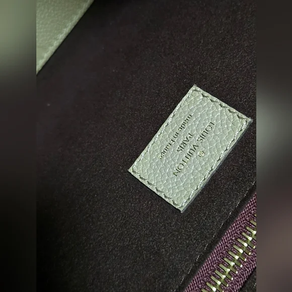 Louis vuitton Empreinte Microchip MM with pouch - Picture 13 of 16